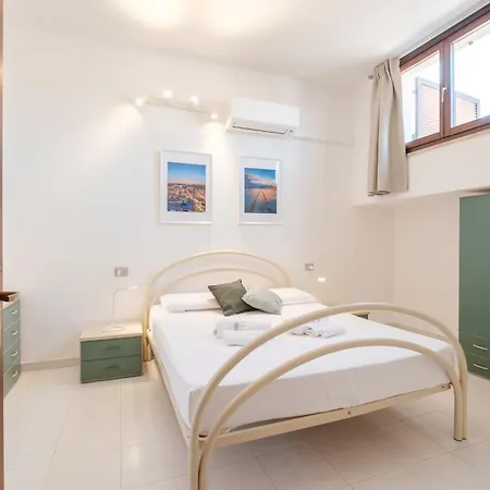 公寓 Panoramic View - Moderno Con Terrazza E Wi-fi