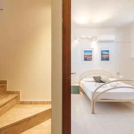 Panoramic View - Moderno Con Terrazza E Wi-fi Appartement