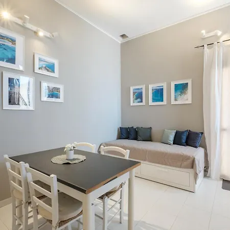 Panoramic View - Moderno Con Terrazza E Wi-fi 维拉西米乌斯