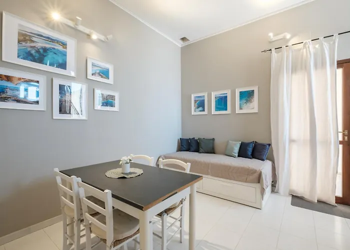 Panoramic View - Moderno Con Terrazza E Wi-fi Віллазімьюс