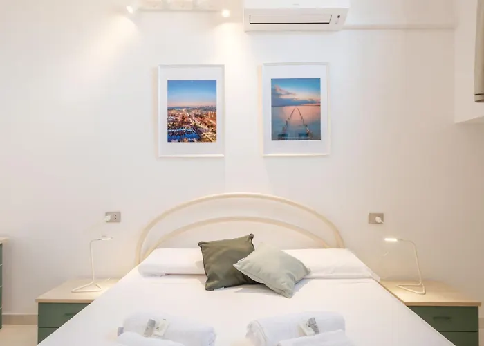 Panoramic View - Moderno Con Terrazza E Wi-fi * Віллазімьюс