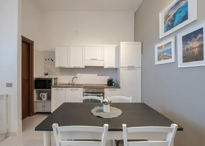 Panoramic View - Moderno Con Terrazza E Wi-fi Віллазімьюс