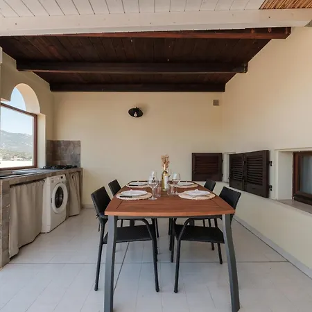 Panoramic View - Moderno Con Terrazza E Wi-fi Apartmán