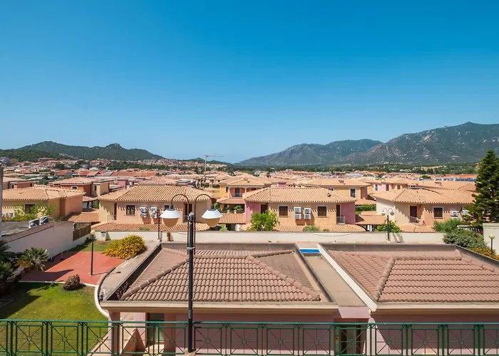 Panoramic View - Moderno Con Terrazza E Wi-fi Apartmán