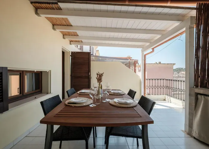 Panoramic View - Moderno Con Terrazza E Wi-fi Apartment